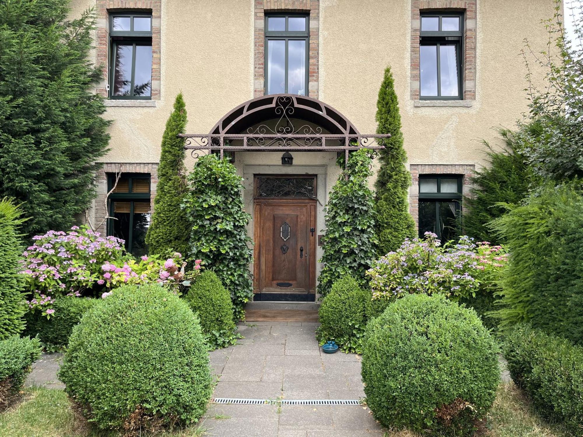 Boutique Apartments Benz I-Iii Bergisch Gladbach Exterior photo
